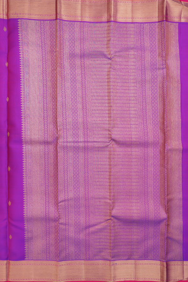 Kanchipuram Silk Saree In Purple With Paisley Buttis