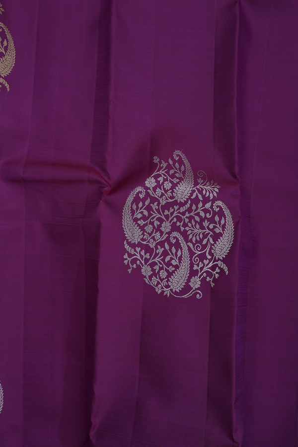 Kanchipuram Silk Saree In Grape Purple With Paisley Design