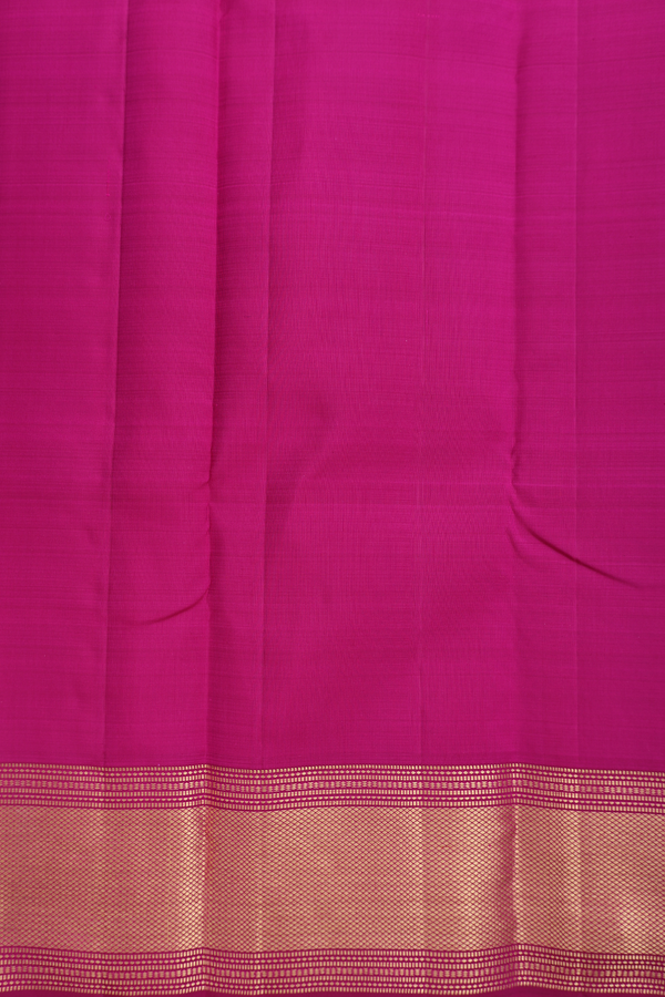 Kanchipuram Silk Saree In Pastel Pink With Floral Buttas