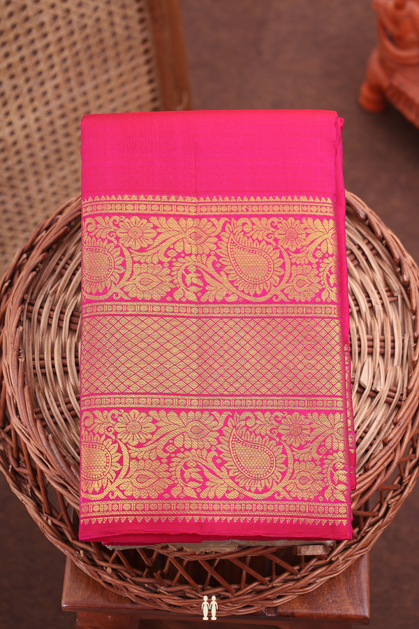 Kanchipuram Silk Saree In Rani Pink With Paisley Buttas