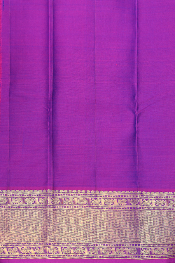 Kanchipuram Silk Saree In Royal Blue With Chakram Buttas