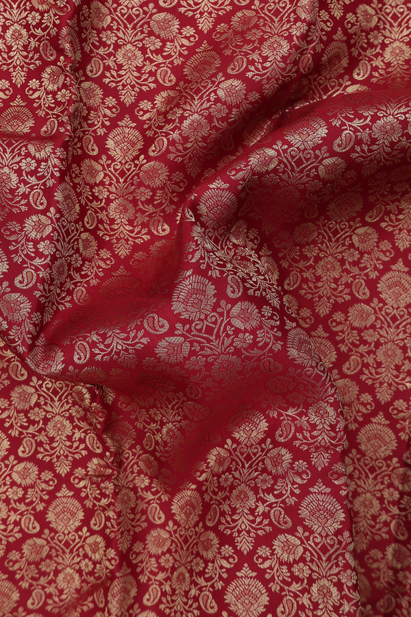 Kanchipuram Silk Saree In Red With Brocade Design