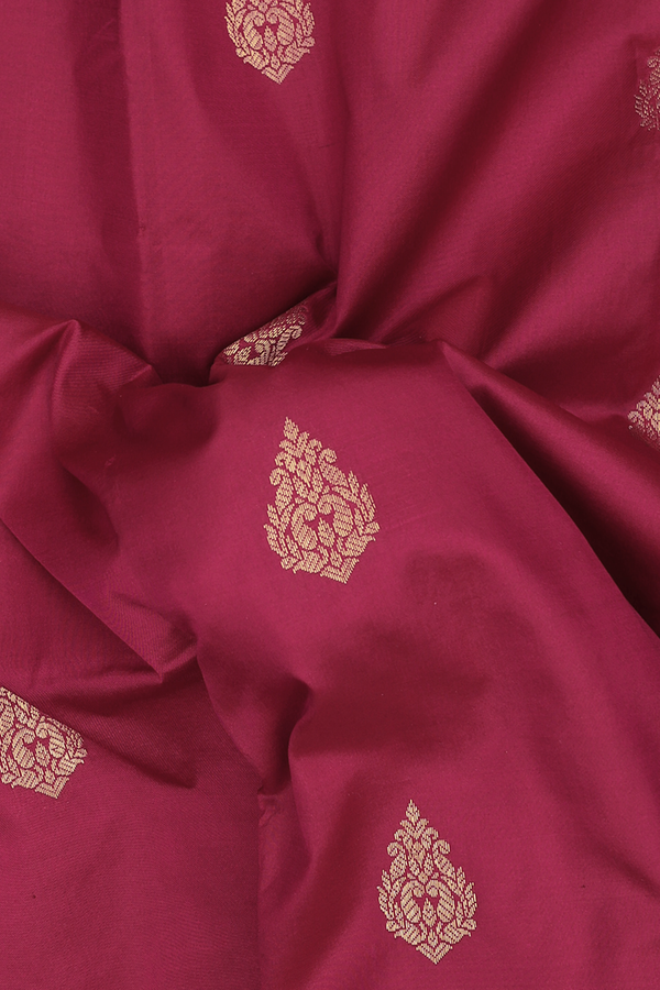 Kanchipuram Silk Saree In Crimson Red With Zari Buttas