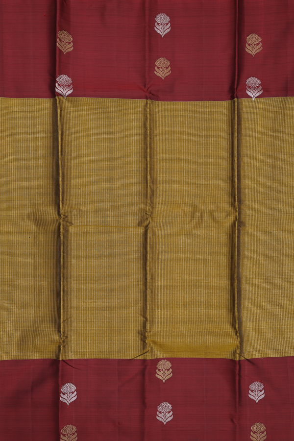 Kanchipuram Silk Saree In Golden Brown With Checks Design