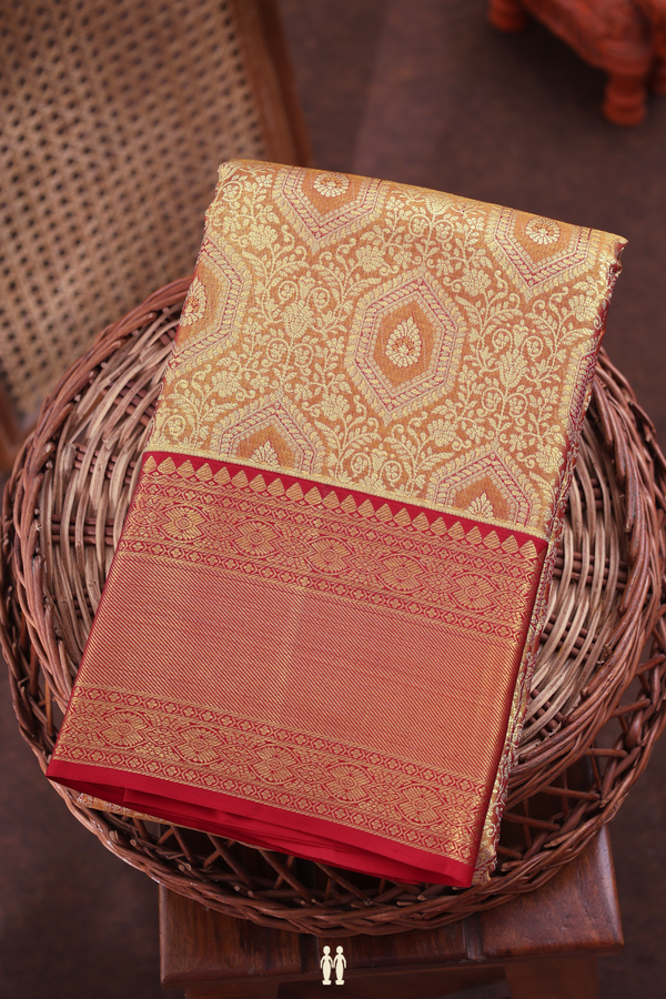 Kanchipuram Silk Saree In Gold Tissue With Traditional Border