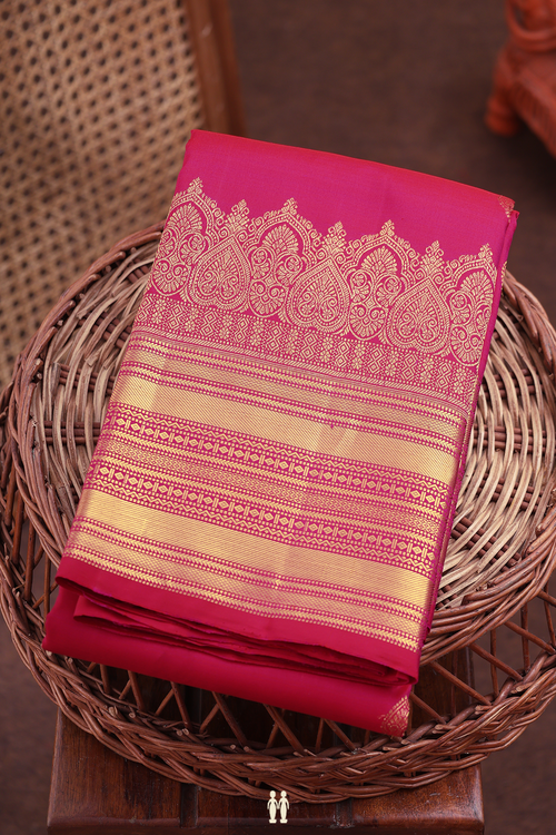 Kanchipuram Silk Saree In Dark Pink With Zari Buttas