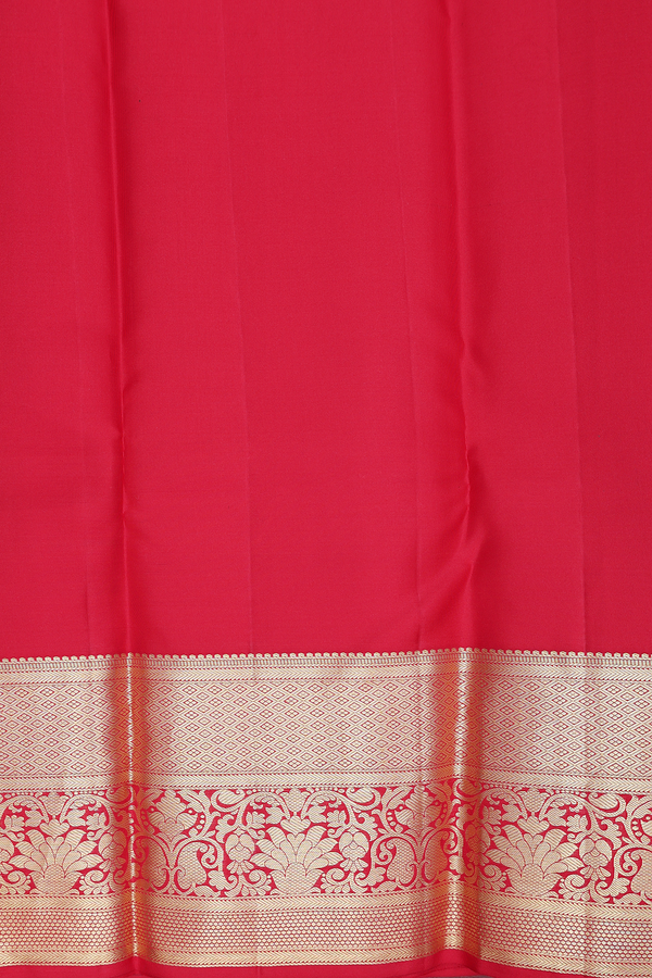 Kanchipuram Silk Saree In Forest Green With Brocade Design