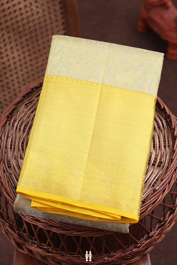 Kanchipuram Silk Saree In Pale Green With Brocade Design