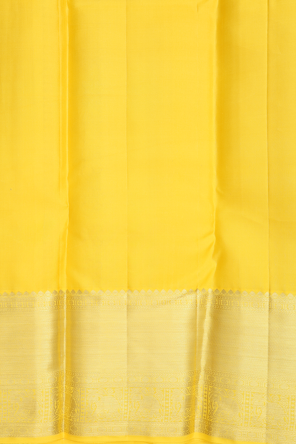 Kanchipuram Silk Saree In Pale Green With Brocade Design