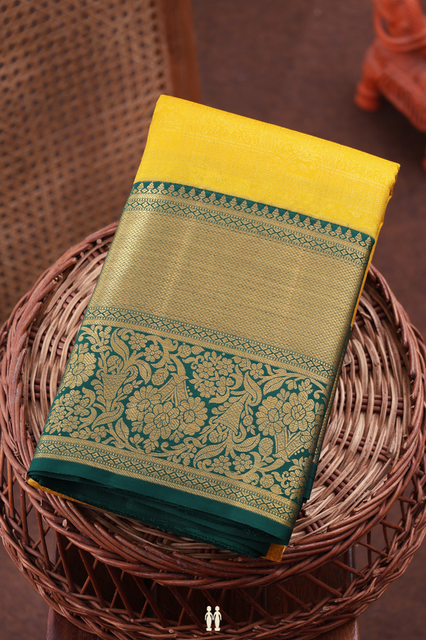 Kanchipuram Silk Saree In Yellow With Brocade Design