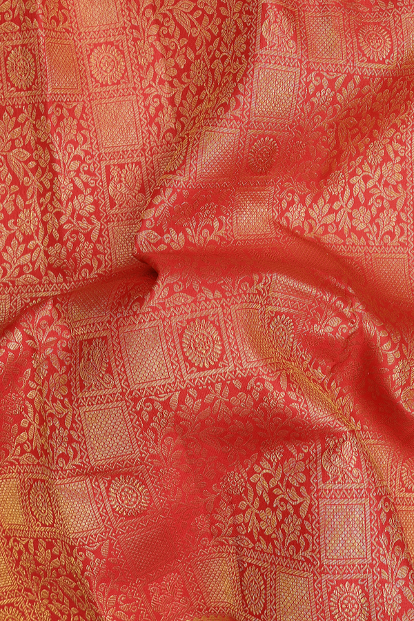 Kanchipuram Silk Saree In Chilli Red With Brocade Design