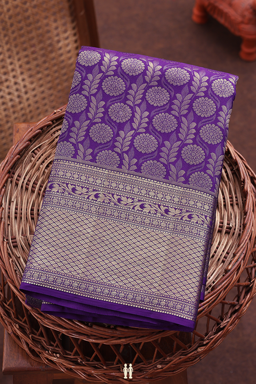 Kanchipuram Silk Saree In Purple With Brocade Design