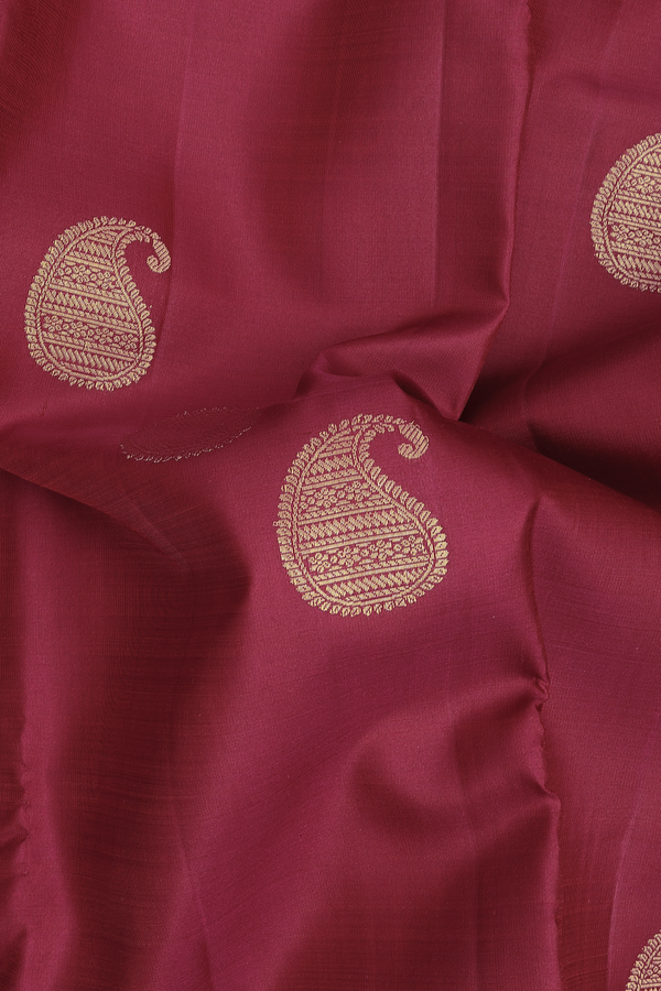 Kanchipuram Silk Saree In Red With Paisley Buttas