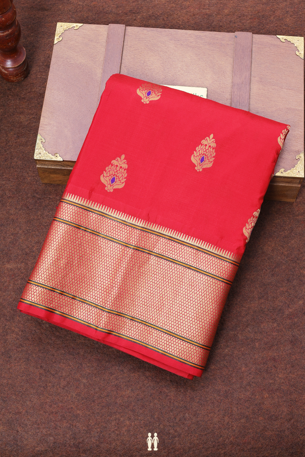 Paithani Silk Saree In Scarlet Red With Zari Buttas