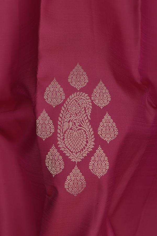 Kanchipuram Silk Saree In Dark Pink With Paisley Motifs