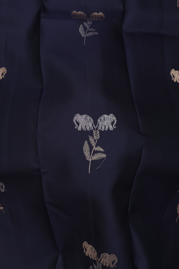 Kanchipuram Silk Saree In Black With Elephant Buttas