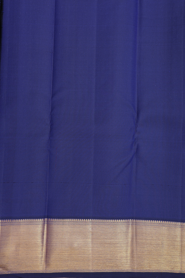 Kanchipuram Silk Saree In Navy Blue With Checks Design