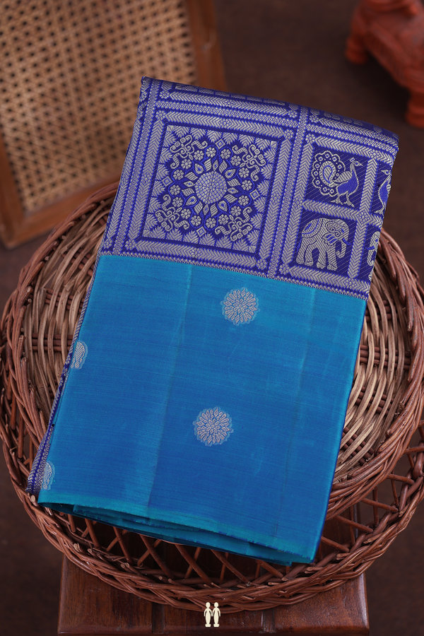 Kanchipuram Silk Saree In Royal Blue With Brocade Design