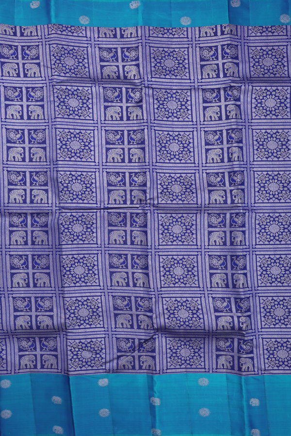 Kanchipuram Silk Saree In Royal Blue With Brocade Design