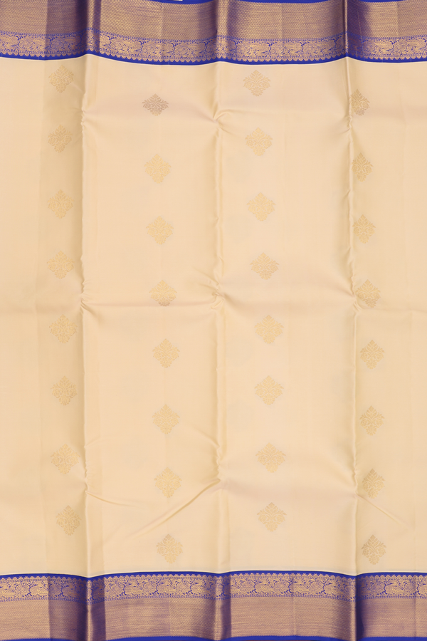 Kanchipuram Silk Saree In Cream Color With Zari Buttas