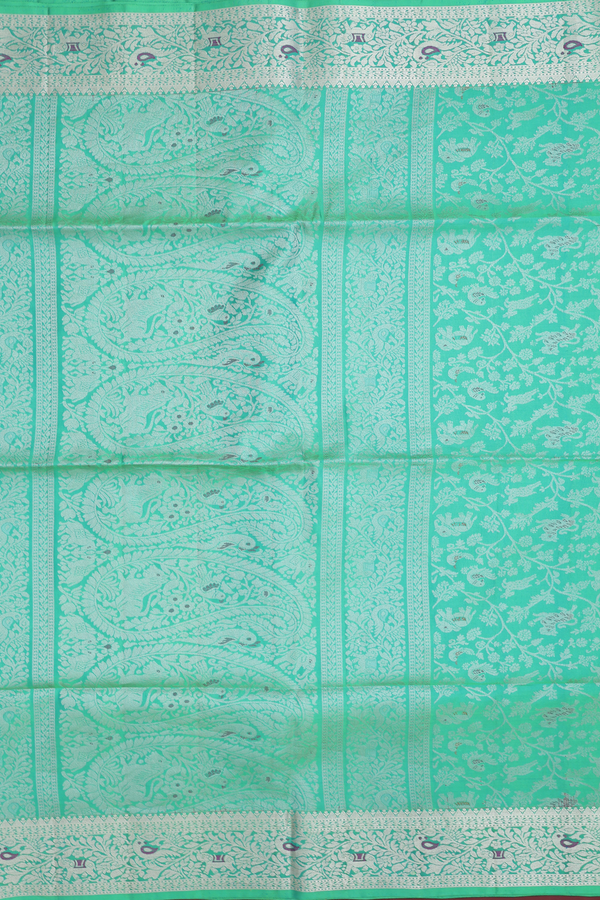 Soft Silk Saree In Green With Vanasingaram Design