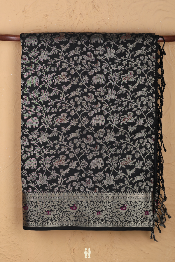 Soft Silk Saree In Black With Vanasingaram Design