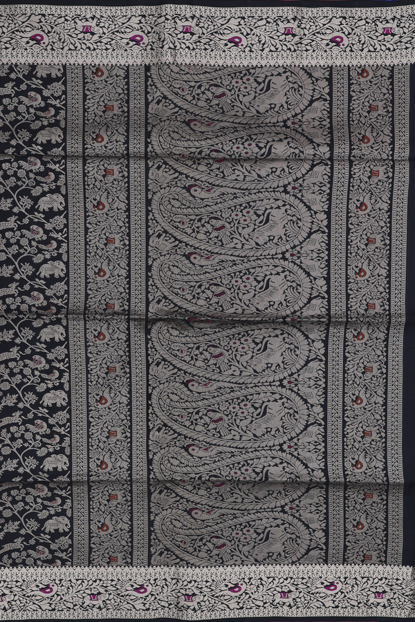 Soft Silk Saree In Black With Vanasingaram Design