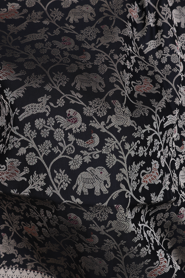 Soft Silk Saree In Black With Vanasingaram Design