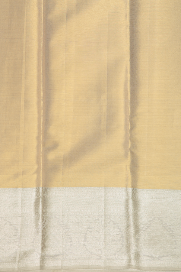 Kanchipuram Silk Saree In Olive Yellow With Floral Design