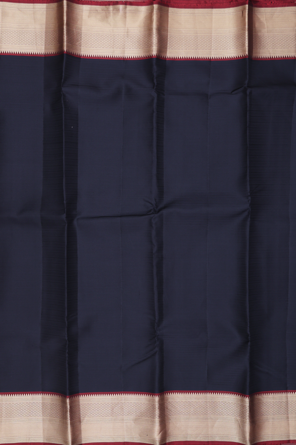 Kanchipuram Silk Saree In Black With Contrast Border