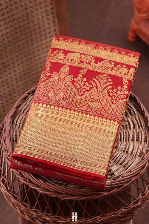 Kanchipuram Silk Saree In Crimson Red With Brocade Design