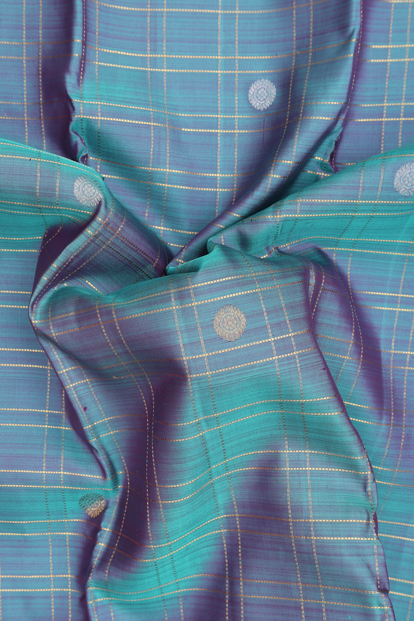 Kanchipuram Silk Saree In Dual Tone With Checks Design