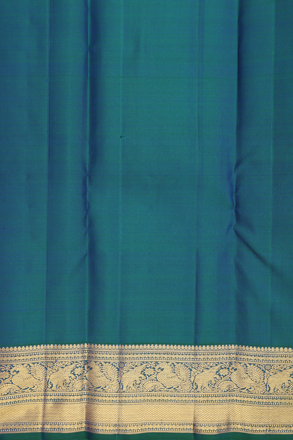 Kanchipuram Silk Saree In Purple With Checks Design