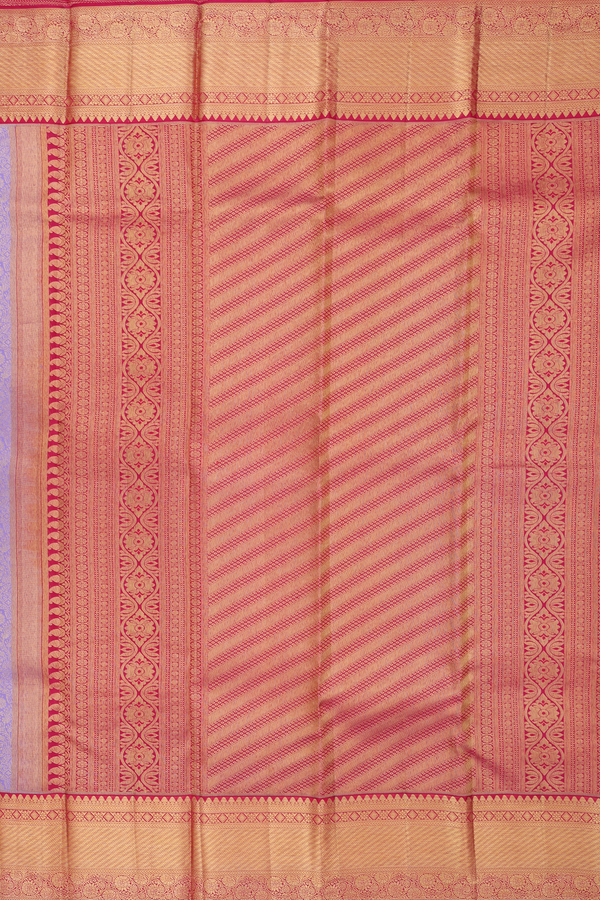 Kanchipuram Silk Saree In Pastel Purple With Floral Design