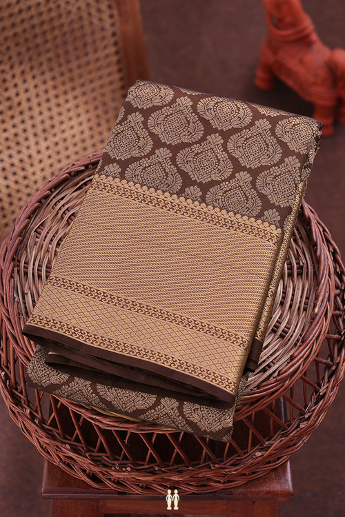 Kanchipuram Silk Saree In Brown With Brocade Design