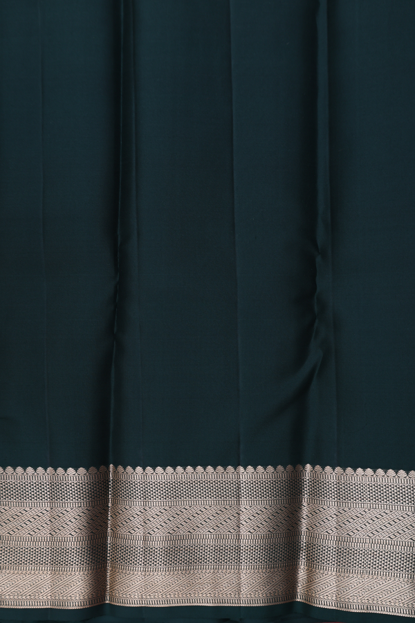 Kanchipuram Silk Saree In Green Along Stripes With Buttas