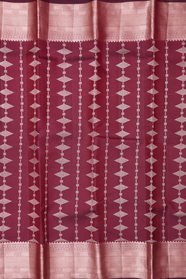 Kanchipuram Silk Saree In Brown With Zari Design