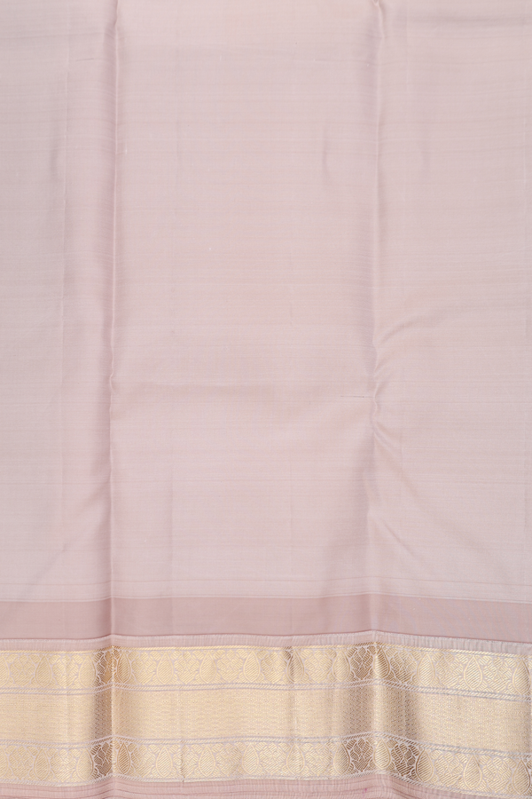 Kanchipuram Silk Saree In Black With Zari Buttas