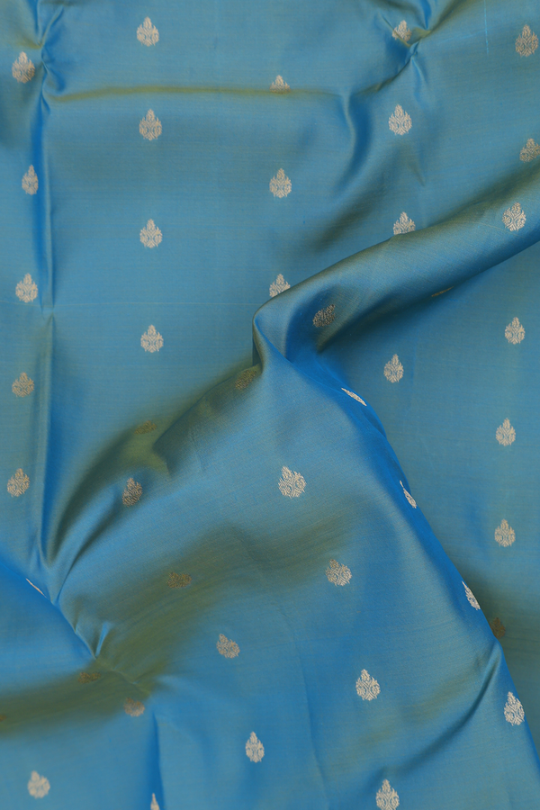 Kanchipuram Silk Saree In Dual Tone With Zari Buttas