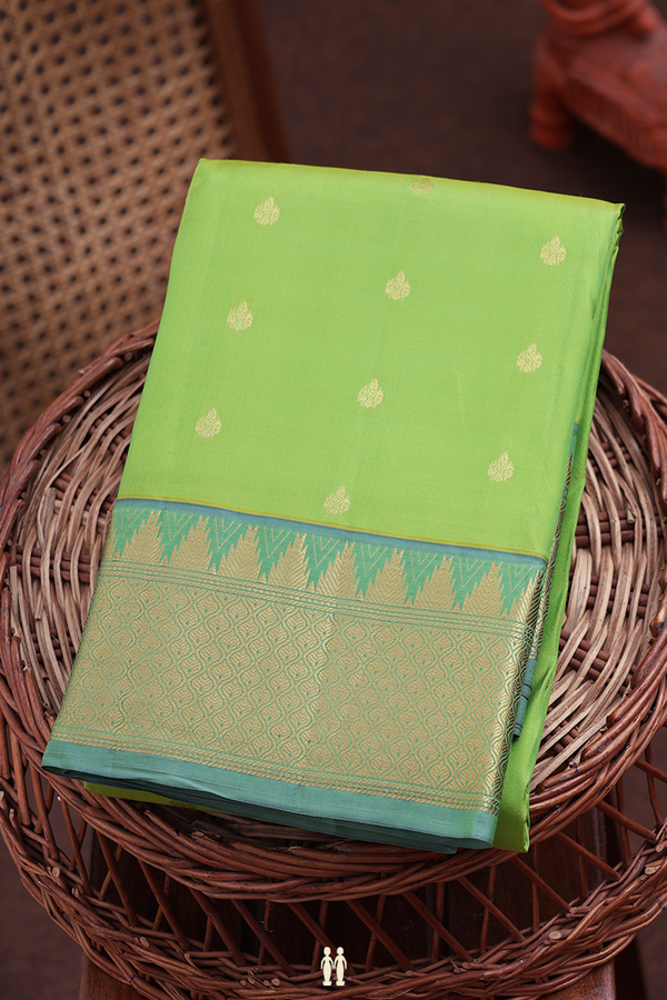 Kanchipuram Silk Saree In Green With Zari Buttis