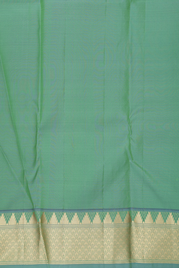 Kanchipuram Silk Saree In Green With Zari Buttis