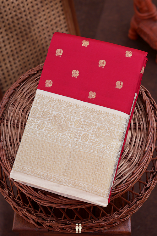 Kanchipuram Silk Saree In Chilli Red With Peacock Buttas