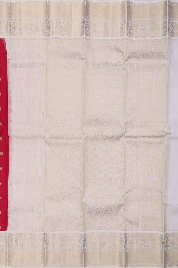 Kanchipuram Silk Saree In Chilli Red With Peacock Buttas