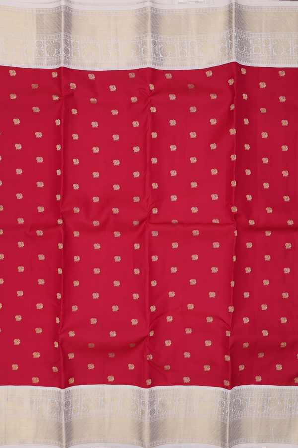 Kanchipuram Silk Saree In Chilli Red With Peacock Buttas