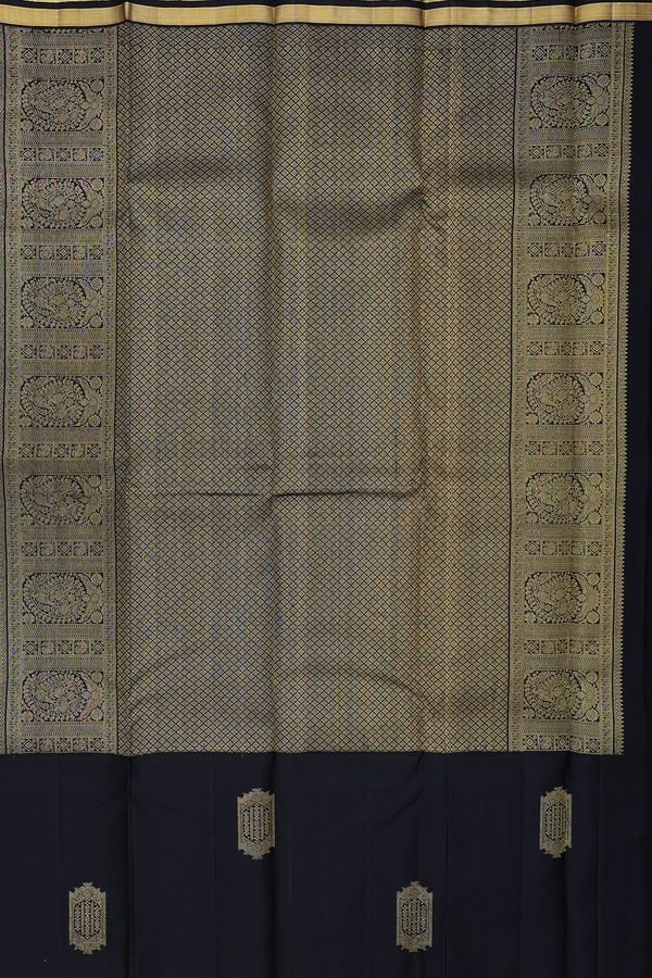 Kanchipuram Silk Saree In Pear Green With Stripes Design