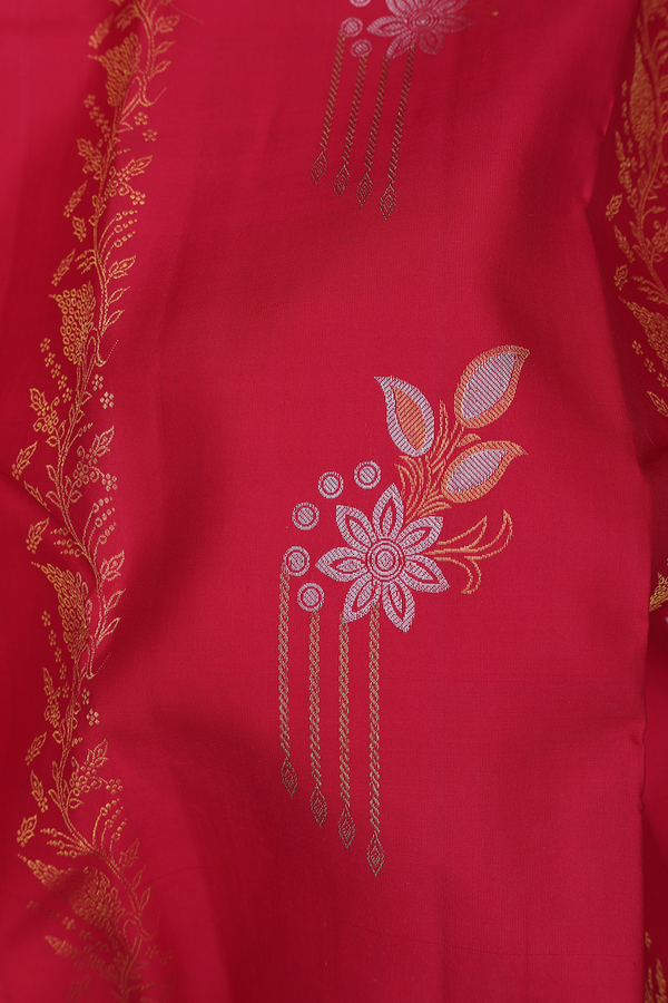 Kanchipuram Silk Saree In Crimson Red With Floral Design