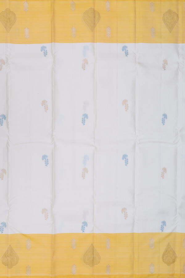 Kanchipuram Silk Saree In Off White With Floral Buttas