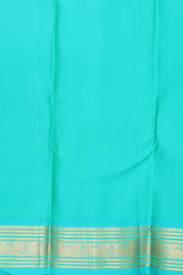 Kanchipuram Silk Saree In Yellow With Chakram Buttas