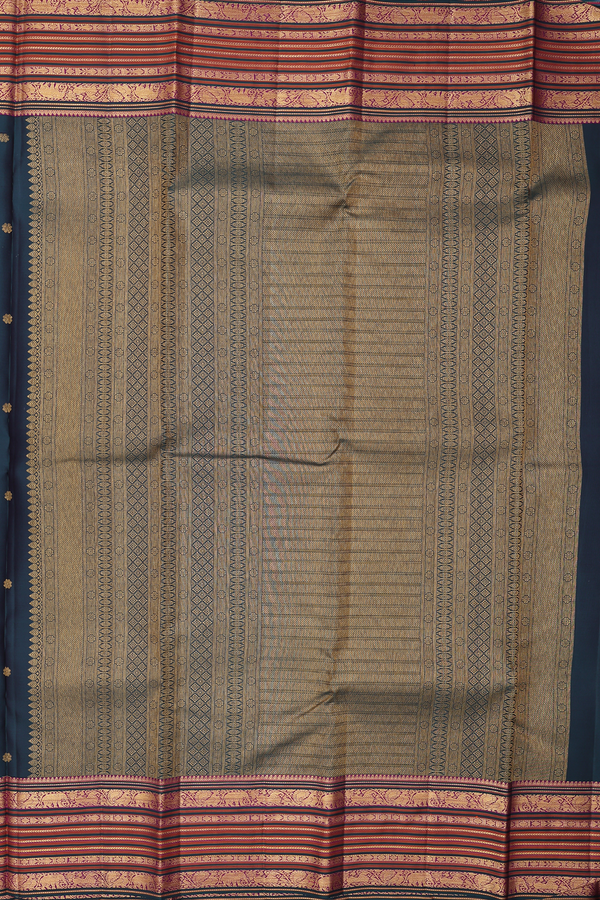 Kanchipuram Silk Saree In Dark Green With Floral Buttas