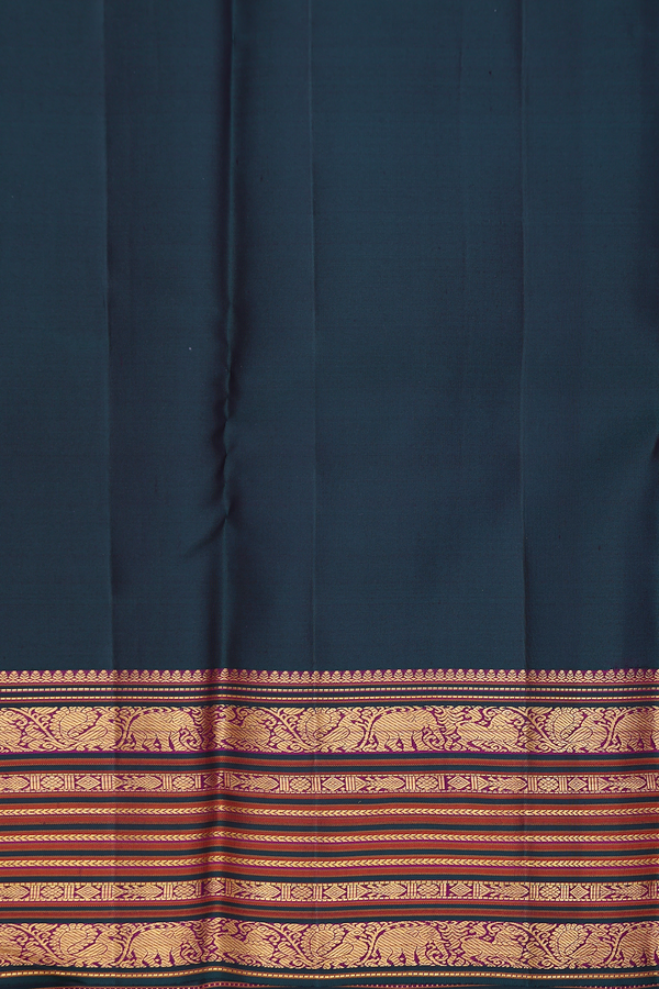 Kanchipuram Silk Saree In Dark Green With Floral Buttas